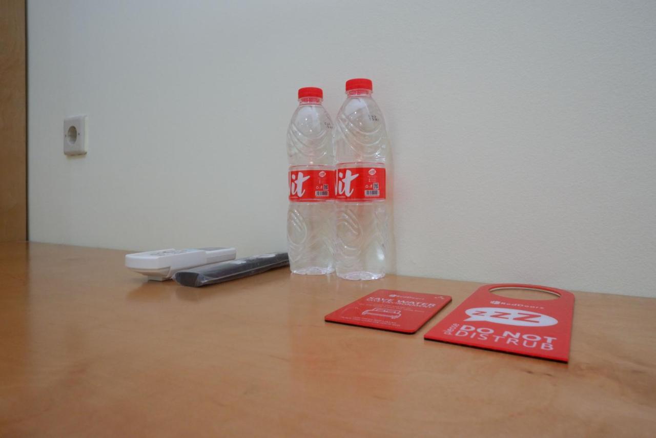 Reddoorz Near Rita Supermall Purwokerto 2 Exterior photo